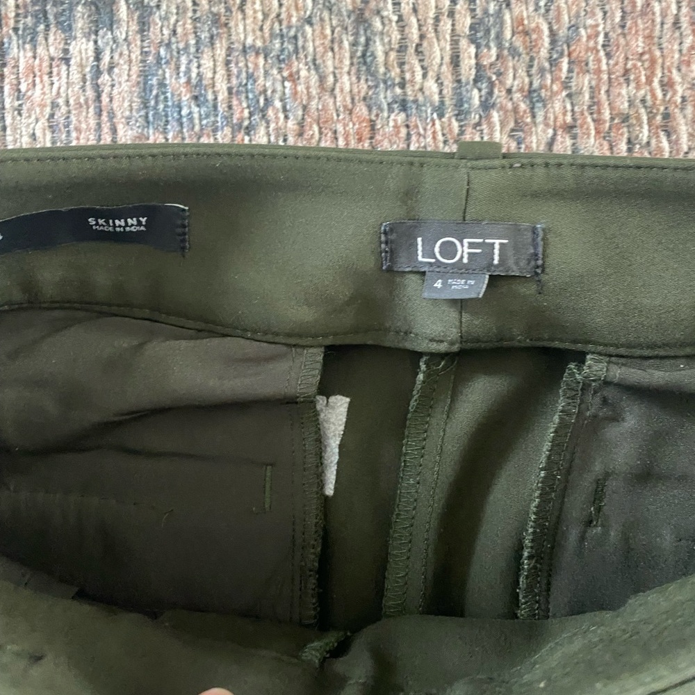 LOFT Green Pants - Picture 6 of 7